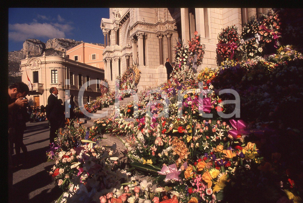 35mm vintage slide* 1990 PRINCIPATO DI MONACO Funerali di Stefano CASIRAGHI (22)