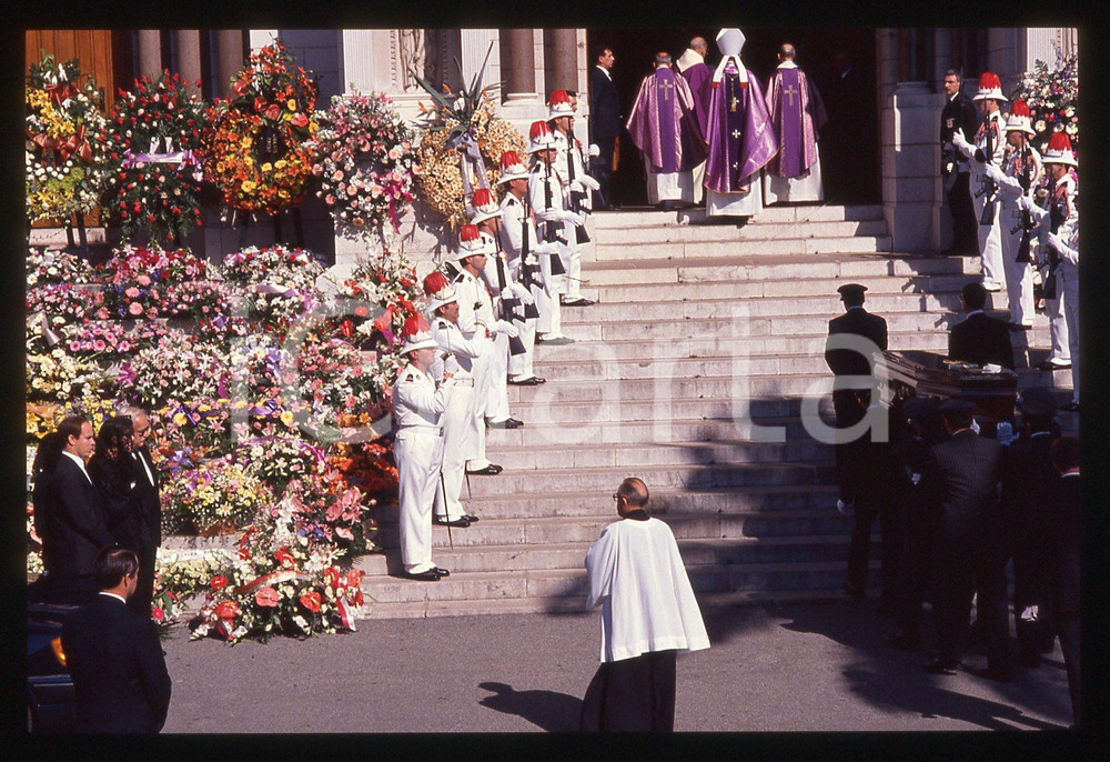 35mm vintage slide* 1990 PRINCIPATO DI MONACO Funerali di Stefano CASIRAGHI (62)