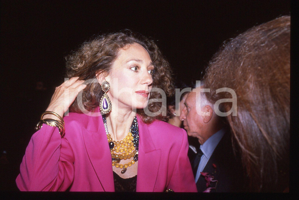 35mm vintage slide* 1992 ca Marisa BERENSON (1)