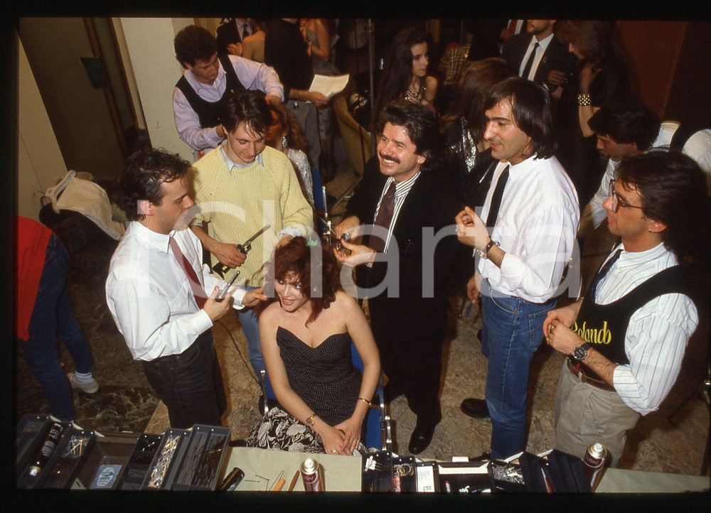 35mm vintage slide*1985 MODA Rolando ELISEI e il suo staff acconciano modella 1