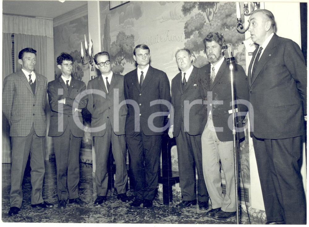 1968 MILANO Presentazione spedizione CAI in Antartide - Carlo MAURI - Foto