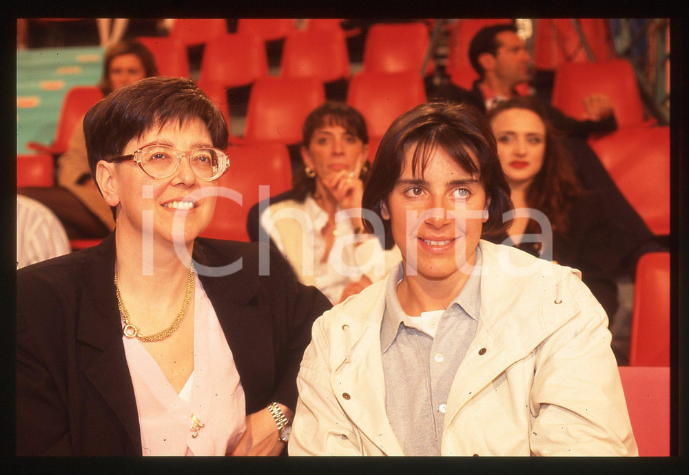 Fotografia d epoca originale Deborah e Adele COMPAGNONI  1995 ca 35 mm vintage slide 2 1