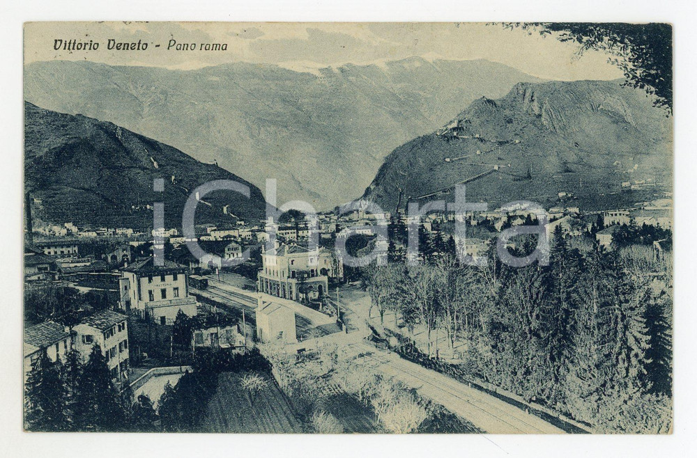 1928 VITTORIO VENETO (TV) Panorama con ferrovia - Cartolina FP VG  Cartolina postale d'epoca, viaggiata.CONDIZIONI: FAIRFORMATO: FP    originale e autentica 1