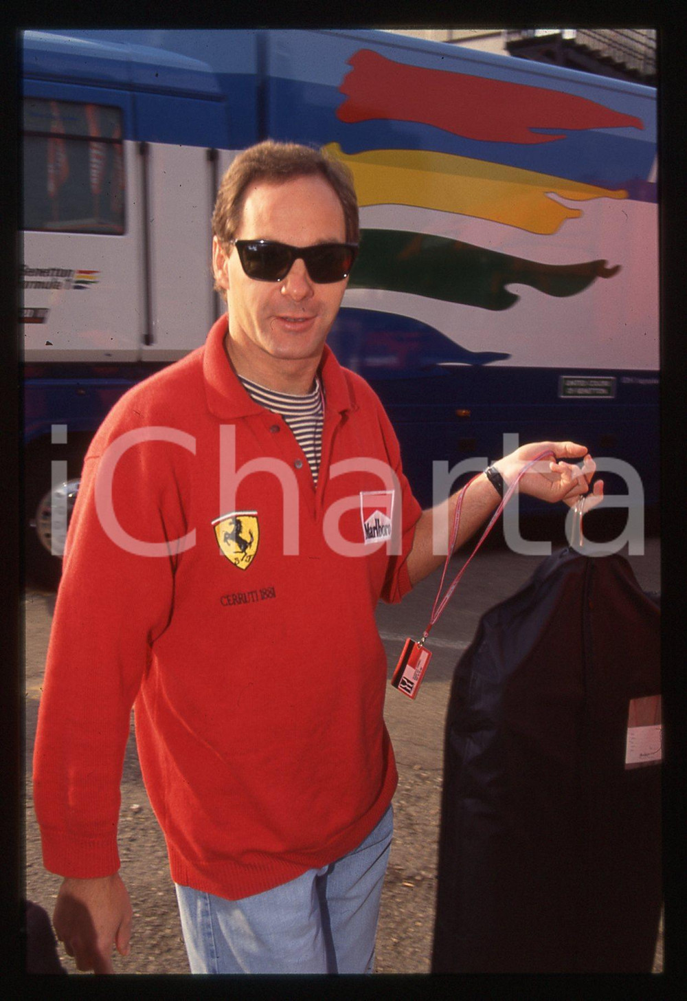 Gerhard BERGER - F1 Pilota scuderia FERRARI - 1995 ca 35 mm vintage slide 3 Diapositiva d'epoca, in formato 35 mm.CONDIZIONI: GOODE' severamente vietata la riproduzione. Tutti i diritti sono riservati.Nella diapositiva ICharta mette in vendita, sul negozio eBay e in esclusiva sul sito "icharta" il proprio archivio composto da numerose diapositive e negativi fotografici d'epoca, tutti originali e autentici, che attraversano la storia del costume italiano tra gli la fine degli anni Sessanta e Novanta.Si tratta di uno sguardo inedito sull'attualit&agrave;, la politica, la vita quotidiana, il gossip e la cultura, che fotografa il cambiamento della nazione in quest'ultimo scorcio del XX secolo. Un'occasione unica per il mercato del collezionismo, che vede finalmente disponibile un archivio eccezionale per vastit&agrave;, tematiche e condizioni, in un settore (il negativo fotografico e la diapositiva) di assoluta novit&agrave; e dalle interessanti prospettive di investimento.  GOOD/buono   originale e autentica 1