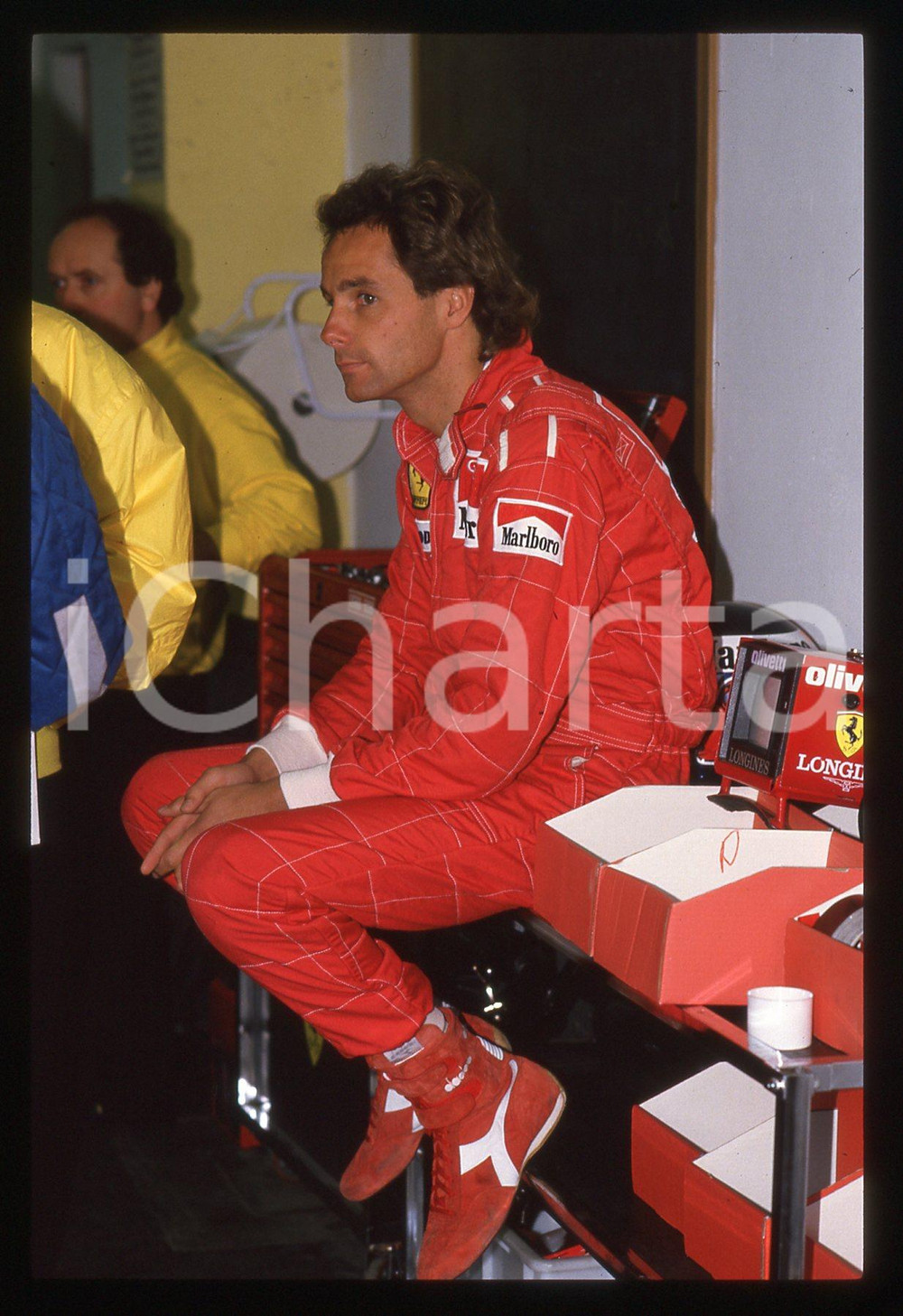 Gerhard BERGER - F1 Pilota scuderia FERRARI - 1995 ca 35 mm vintage slide 9 Diapositiva d'epoca, in formato 35 mm.CONDIZIONI: GOODE' severamente vietata la riproduzione. Tutti i diritti sono riservati.ICharta mette in vendita, sul negozio eBay e in esclusiva sul sito "icharta" il proprio archivio composto da numerose diapositive e negativi fotografici d'epoca, tutti originali e autentici, che attraversano la storia del costume italiano tra gli la fine degli anni Sessanta e Novanta.Si tratta di uno sguardo inedito sull'attualità, la politica, la vita quotidiana, il gossip e la cultura, che fotografa il cambiamento della nazione in quest'ultimo scorcio del XX secolo. Un'occasione unica per il mercato del collezionismo, che vede finalmente disponibile un archivio eccezionale per vastità, tematiche e condizioni, in un settore (il negativo fotografico e la diapositiva) di assoluta novità e dalle interessanti prospettive di investimento.  GOOD/buono   originale e autentica 1