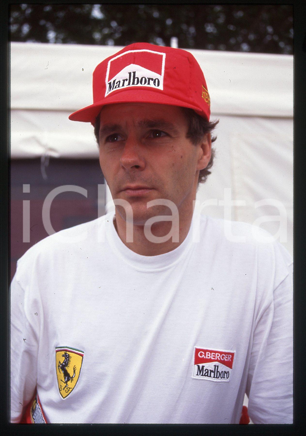 Gerhard BERGER - F1 Pilota scuderia FERRARI - 1995 ca 35 mm vintage slide 12 Diapositiva d'epoca, in formato 35 mm.CONDIZIONI: GOODE' severamente vietata la riproduzione. Tutti i diritti sono riservati.ICharta mette in vendita, sul negozio eBay e in esclusiva sul sito "icharta" il proprio archivio composto da numerose diapositive e negativi fotografici d'epoca, tutti originali e autentici, che attraversano la storia del costume italiano tra gli la fine degli anni Sessanta e Novanta.Si tratta di uno sguardo inedito sull'attualità, la politica, la vita quotidiana, il gossip e la cultura, che fotografa il cambiamento della nazione in quest'ultimo scorcio del XX secolo. Un'occasione unica per il mercato del collezionismo, che vede finalmente disponibile un archivio eccezionale per vastità, tematiche e condizioni, in un settore (il negativo fotografico e la diapositiva) di assoluta novità e dalle interessanti prospettive di investimento.  GOOD/buono   originale e autentica 1