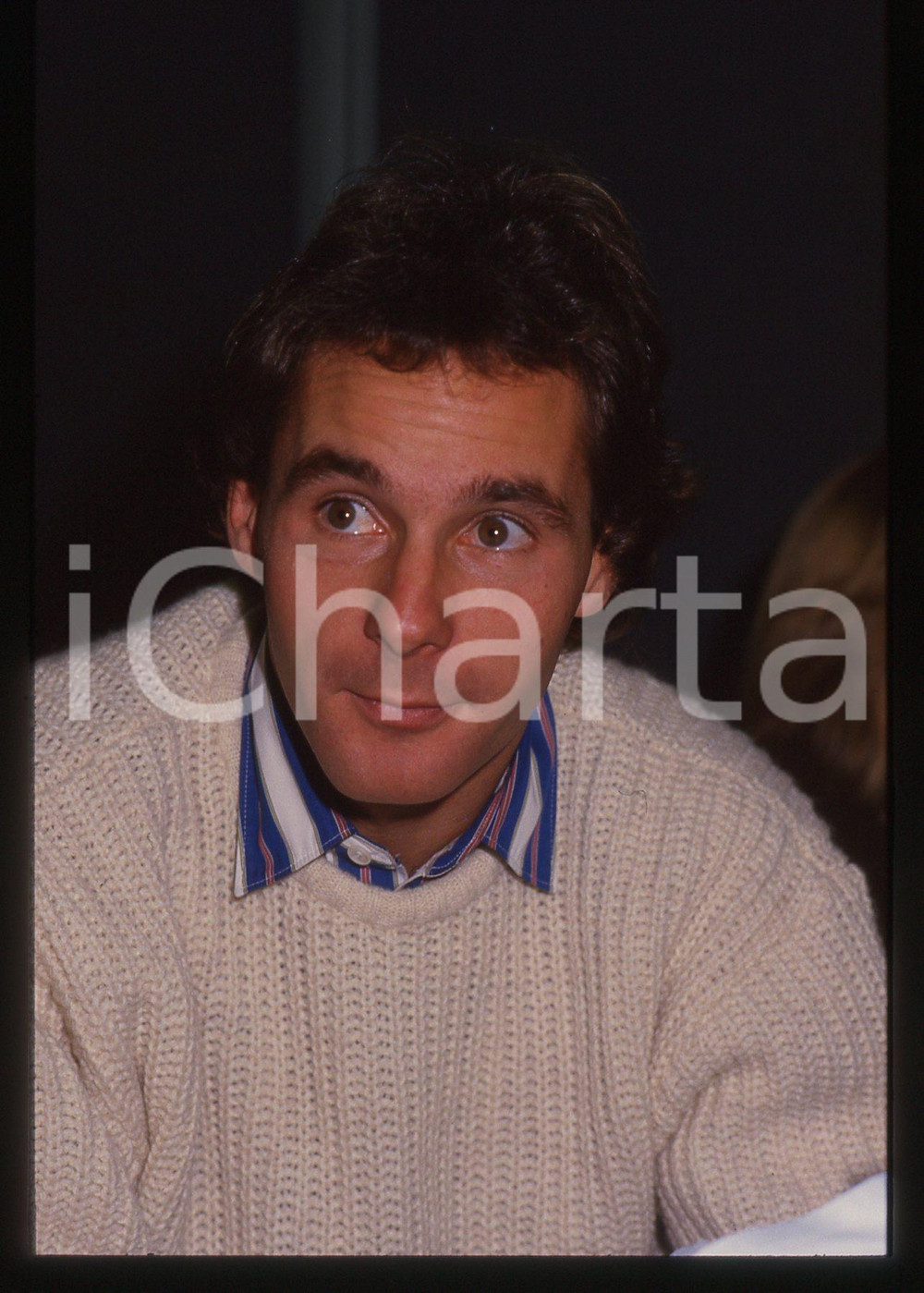 Gerhard BERGER - F1 Pilota scuderia FERRARI - 1995 ca 35 mm vintage slide 30 Diapositiva d'epoca, in formato 35 mm.CONDIZIONI: GOODE' severamente vietata la riproduzione. Tutti i diritti sono riservati.ICharta mette in vendita, sul negozio eBay e in esclusiva sul sito "icharta" il proprio archivio composto da numerose diapositive e negativi fotografici d'epoca, tutti originali e autentici, che attraversano la storia del costume italiano tra gli la fine degli anni Sessanta e Novanta.Si tratta di uno sguardo inedito sull'attualità, la politica, la vita quotidiana, il gossip e la cultura, che fotografa il cambiamento della nazione in quest'ultimo scorcio del XX secolo. Un'occasione unica per il mercato del collezionismo, che vede finalmente disponibile un archivio eccezionale per vastità, tematiche e condizioni, in un settore (il negativo fotografico e la diapositiva) di assoluta novità e dalle interessanti prospettive di investimento.  GOOD/buono   originale e autentica 1