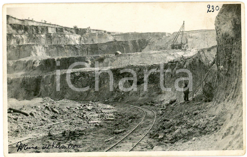 1930 ca CONGO BELGE - KATANGA - Mine de KAMBOVE (3) Photo Léopold GABRIEL 230 Fotografia originale d'epoca, in formato cartolina postale.FOTOGRAFO: L&eacute;opold Gabriel - Panda - Katanga  GOOD/buono minime smussature angolari Formato: 14x9 cm originale e autentica 1