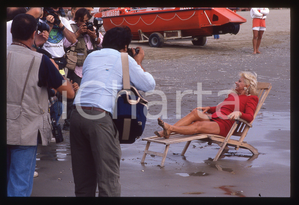 Fotografia d epoca originale Sandra MILO al Lido  Mostra del Cinema di VENEZIA 1990 35mm vintage slide 14 1