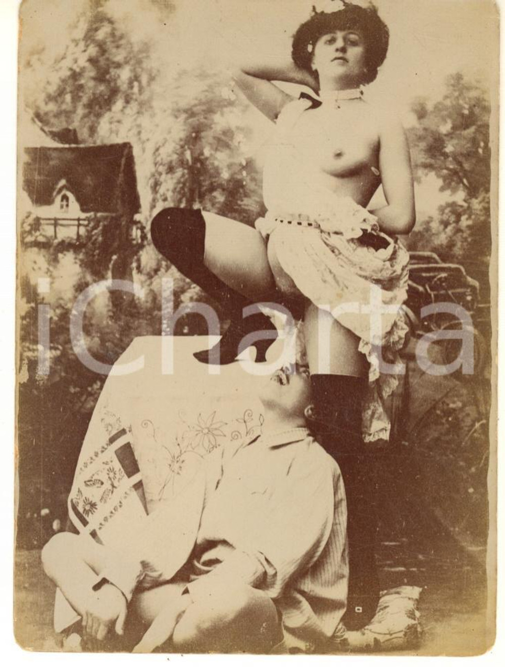 1900 ca VINTAGE EROTIC Couple - Pee - RARE PORN Photo 9x12 cm Fotografia originale d'epoca. GOOD/buono  Formato: 9x12 cm originale e autentica 1