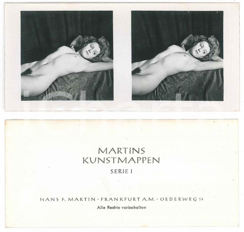 1940 ca VINTAGE EROTIC Nude model arms up - Martins Kunstmappen Stereoview Fotografia stereoscopica d'epoca, appartenente alla serie I "Martins Kunstmappen". GOOD/buono  Formato: 13x6 cm originale e autentica 1