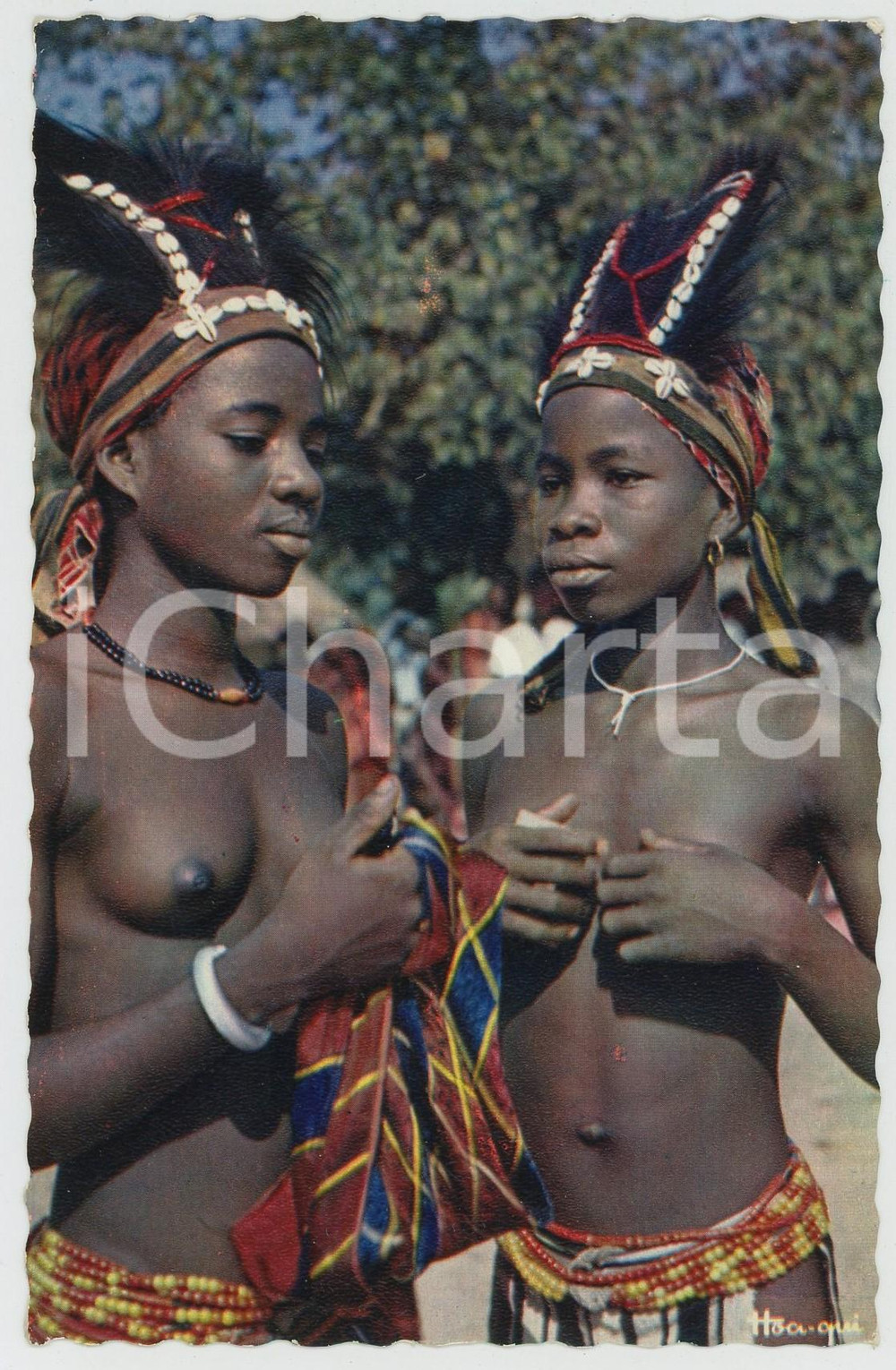 1962 L'AFRIQUE EN COULEURS Petites danseus africaines NU ETHNIQUE Carte postale  Cartolina postale d'epoca, viaggiata.EDIZIONE: Editions Hoa-Qui, ParisSERIE: L'Afrique en couleures - n. 3023CONDIZIONI: FAIR FORMATO: FP    originale e autentica 1