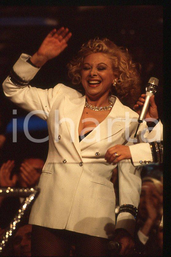 Fotografia d epoca originale Sandra MILO al Raffaella CarrÃ  Show 1988 35mm vintage slide 8 1