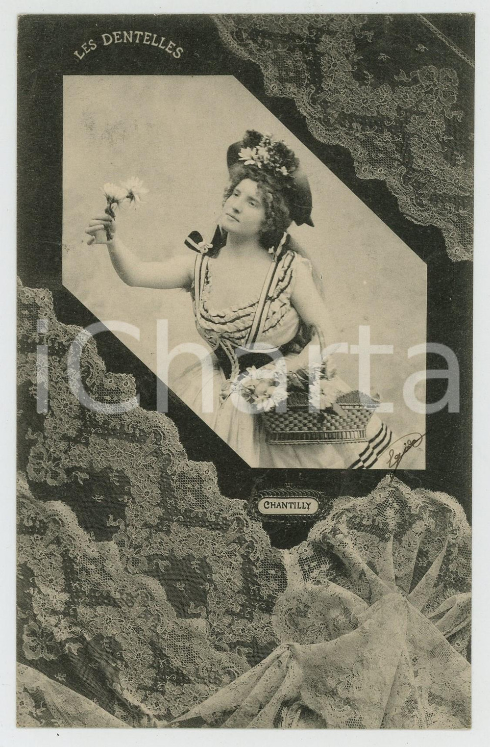 1902 LES DENTELLES Chantilly lace - Dentellière - French postcard  Cartolina postale d'epoca, viaggiata.CONDIZIONI: GFORMATO: FP    originale e autentica 1