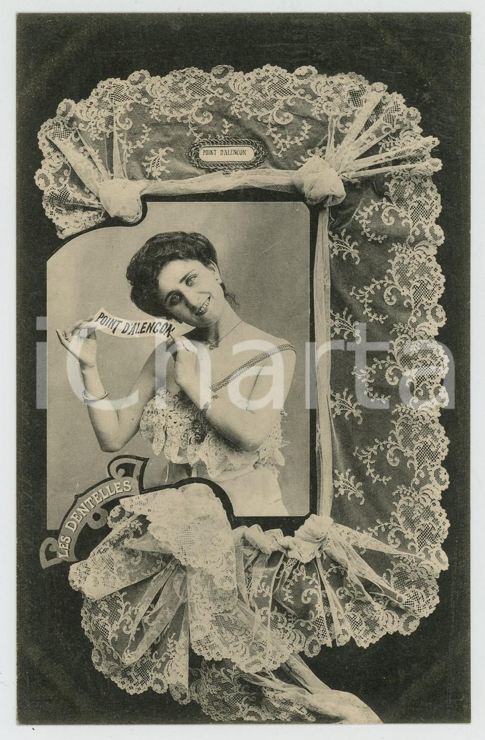 1902 LES DENTELLES Point d'Alençon - Dentellière - Lace - French postcard  Cartolina postale d'epoca, viaggiata (ma francobollo parzialmente asportato).CONDIZIONI: F (lieve piegatura al lato destro)FORMATO: FP    originale e autentica 1