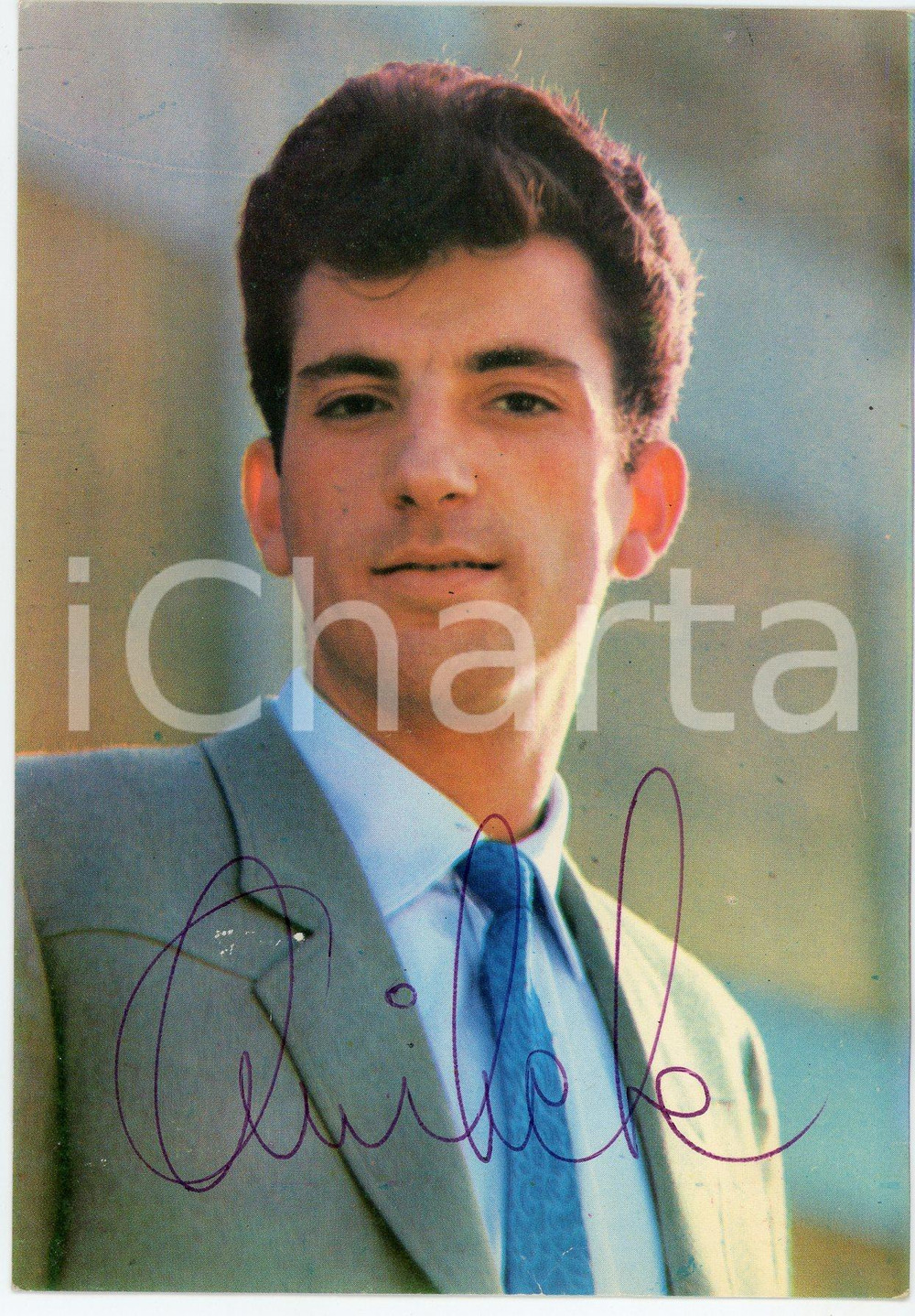 1966 Cantante MICHELE "E' stato facile" - Foto seriale con AUTOGRAFO 10x15 cm Fotografia seriale d'epoca con autografo.CONDIZIONI: F (abrasioni al verso)    originale e autentica 1