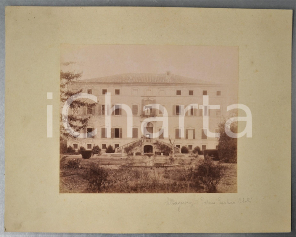 1900 ca SELBAGNONE Villa PAOLUCCI MERLINI - Facciata - Foto GUGLIELMI 40x32 RARA Fotografia d'epoca, montata su cartoncino.FOTOGRAFO: A. Guglielmi - RavennaFORMATO: 40x32 cmCONDIZIONI: G (ma lieve piegatura all'angolo superiore del cartoncino)    originale e autentica 1