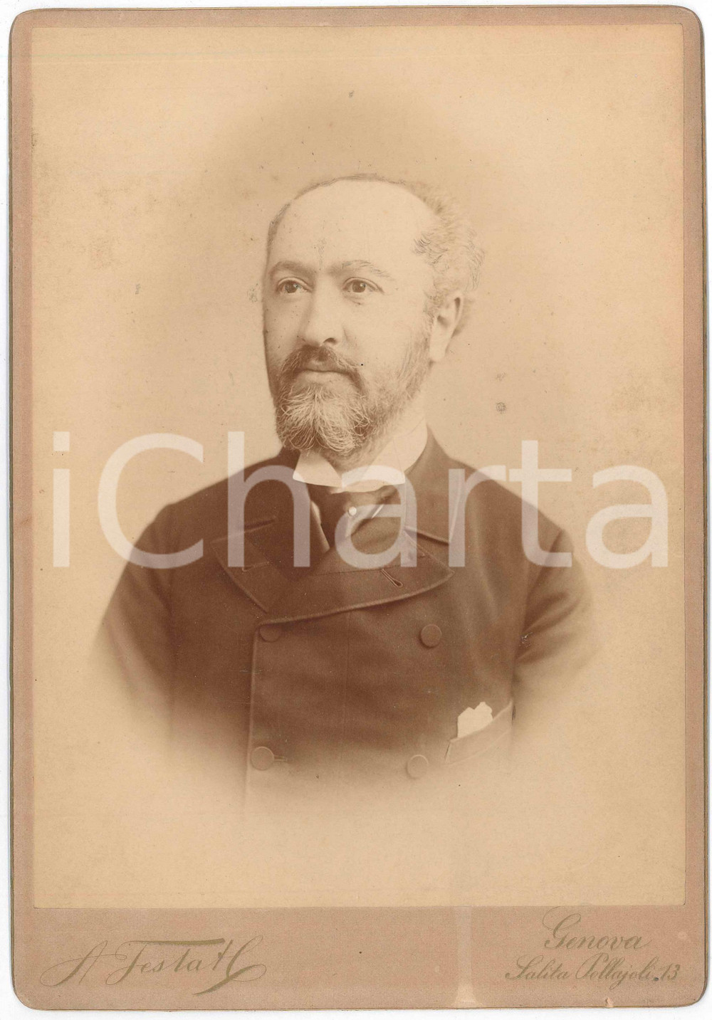 1890 ca GENOVA Ritratto maschile - Busto *Foto A. TESTA 17x25 cm Fotografia originale d'epoca, montata su cartoncino rigido.FOTOGRAFO:  A. Testa &amp; Co. - Genova, Salita Pollaiuoli 13 GOOD/buono  Formato: 17x25 cm originale e autentica 1