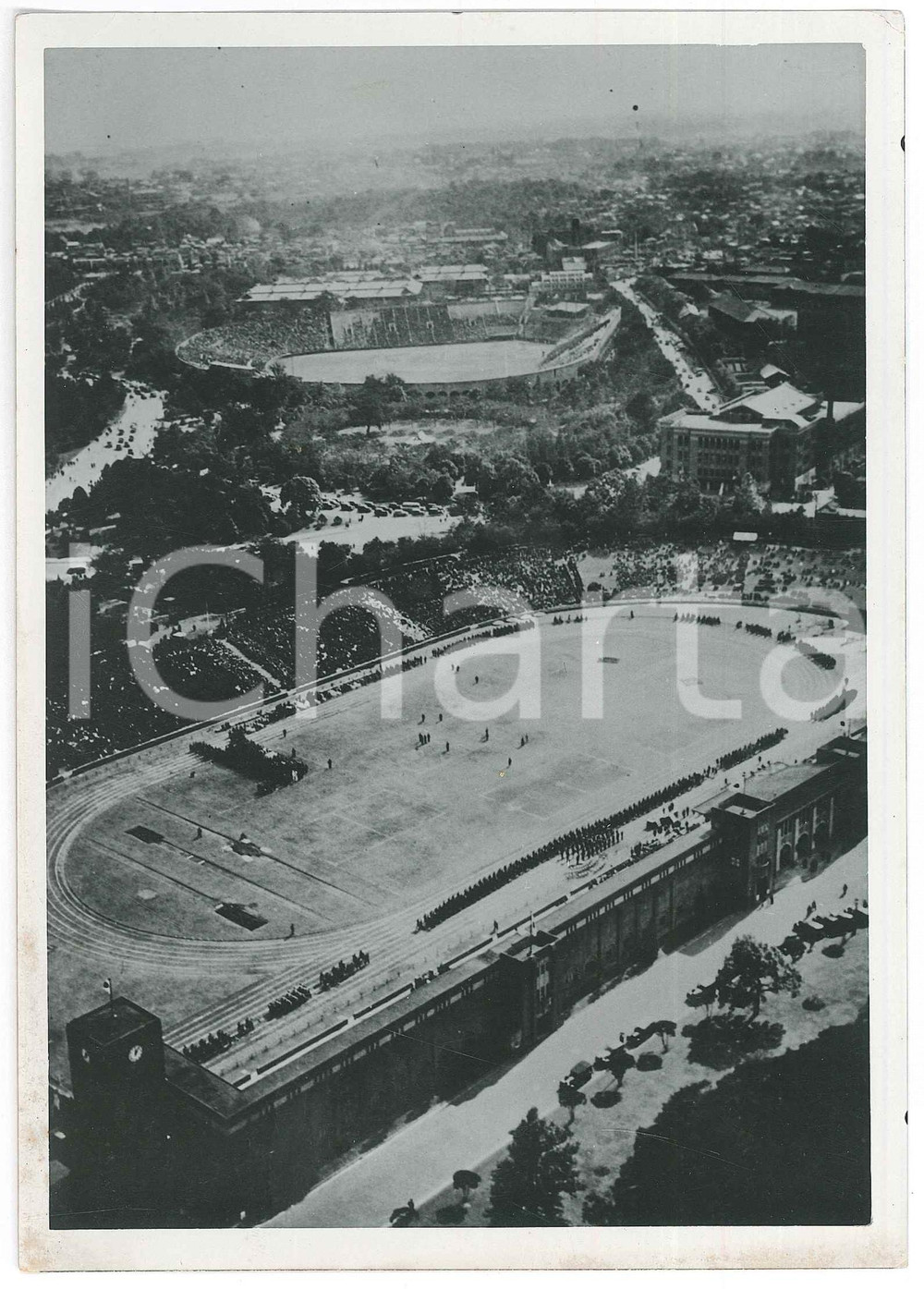 1940 ca TOKYO (JAPAN) Stadium - Aerial view - VINTAGE Photo 13x18 cm Fotografia d'epoca.  FAIR/discreto piegature angolari; lievi macchie al lato sinistro Formato: 13x18 cm originale e autentica 1