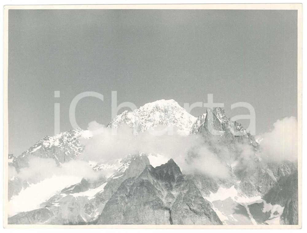 1960 ca ALPI Veduta del Monte Bianco - Fotografia 23x17 cm Fotografia originale d'epoca. GOOD/buono  Formato: 23x17 cm originale e autentica 1
