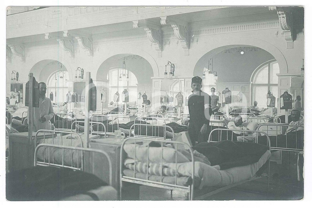 1917 WW1 TRIESTE - K.U.K. Garnisonsspital n° 9 - Camerata con feriti (2) Foto