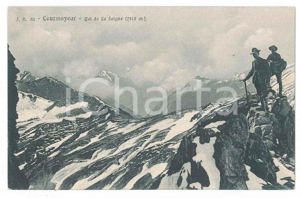 1910 ca COURMAYEUR (AO) Alpinisti sul Col de La Seigne - Cartolina FP NV Cartolina d'epoca, non viaggiata.   FAIR/discreto Lievi smussature agli angoli Formato: 13x8 cm originale e autentica 1