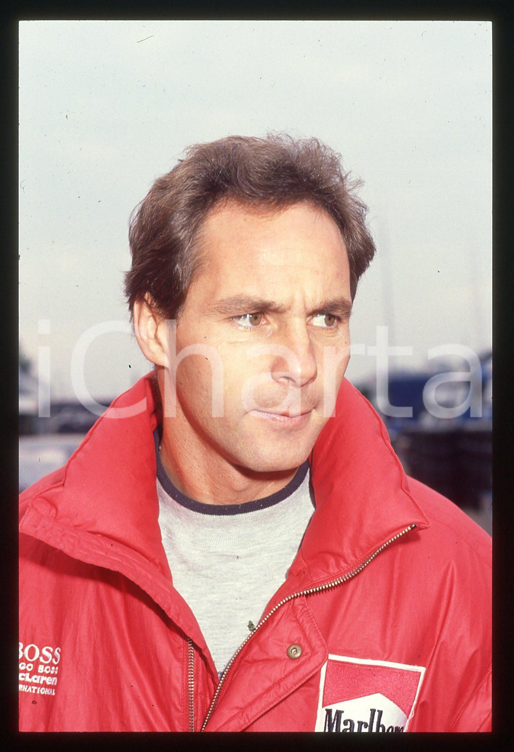 Gerhard BERGER - F1 Pilota scuderia MCLAREN - 1990 ca 35 mm vintage slide 10 Diapositiva d'epoca, in formato 35 mm.CONDIZIONI: GOODE' severamente vietata la riproduzione. Tutti i diritti sono riservati.ICharta mette in vendita, sul negozio eBay e in esclusiva sul sito "icharta" il proprio archivio composto da numerose diapositive e negativi fotografici d'epoca, tutti originali e autentici, che attraversano la storia del costume italiano tra gli la fine degli anni Sessanta e Novanta.Si tratta di uno sguardo inedito sull'attualità, la politica, la vita quotidiana, il gossip e la cultura, che fotografa il cambiamento della nazione in quest'ultimo scorcio del XX secolo. Un'occasione unica per il mercato del collezionismo, che vede finalmente disponibile un archivio eccezionale per vastità, tematiche e condizioni, in un settore (il negativo fotografico e la diapositiva) di assoluta novità e dalle interessanti prospettive di investimento.  GOOD/buono   originale e autentica 1