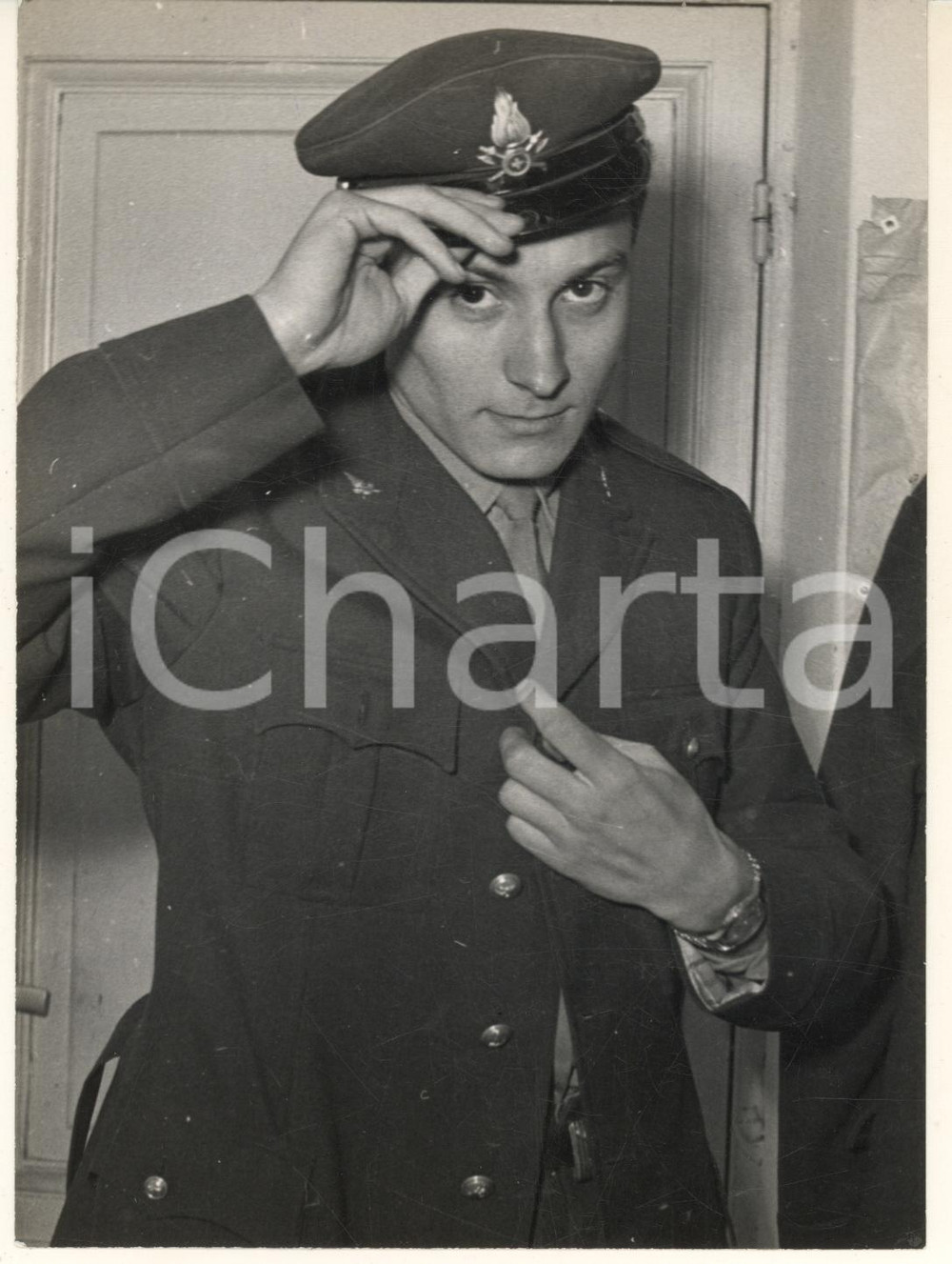 Fotografia d epoca originale 1956 CICLISMO Mino DE ROSSI in divisa da vigile del fuoco Foto 13x18 cm 2 1