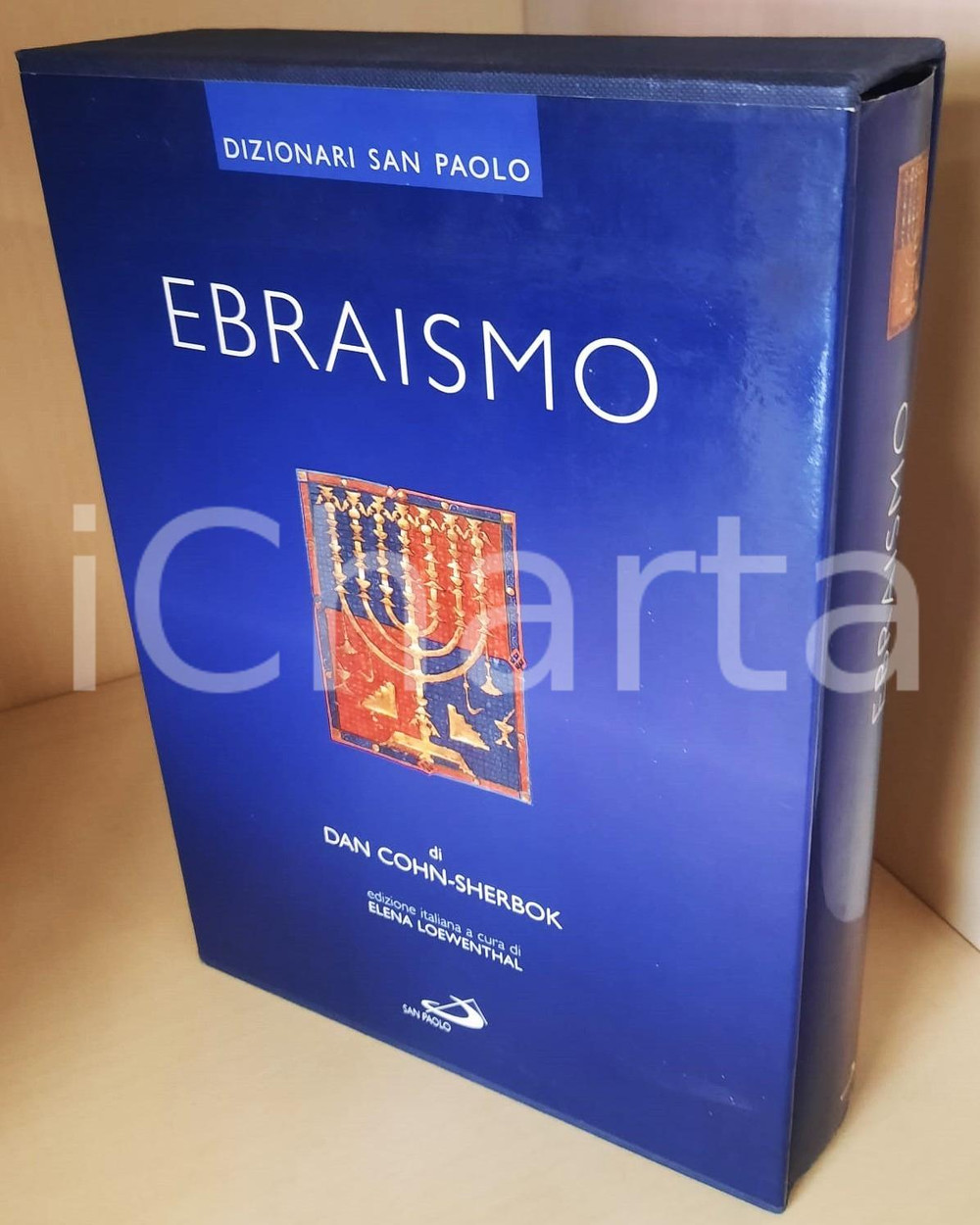 2000 Dan COHN-SHERBOK Ebraismo *Dizionari SAN PAOLO ed. italiana LOEWENTHAL Legatura editoriale con sovraccoperta illustrata, cofanetto rilegato e illustrato.PAGINE: 655EDITORE: San Paolo Edizioni GOOD/buono minime tracce d'uso Formato: 13x17 cm originale e autentica 1