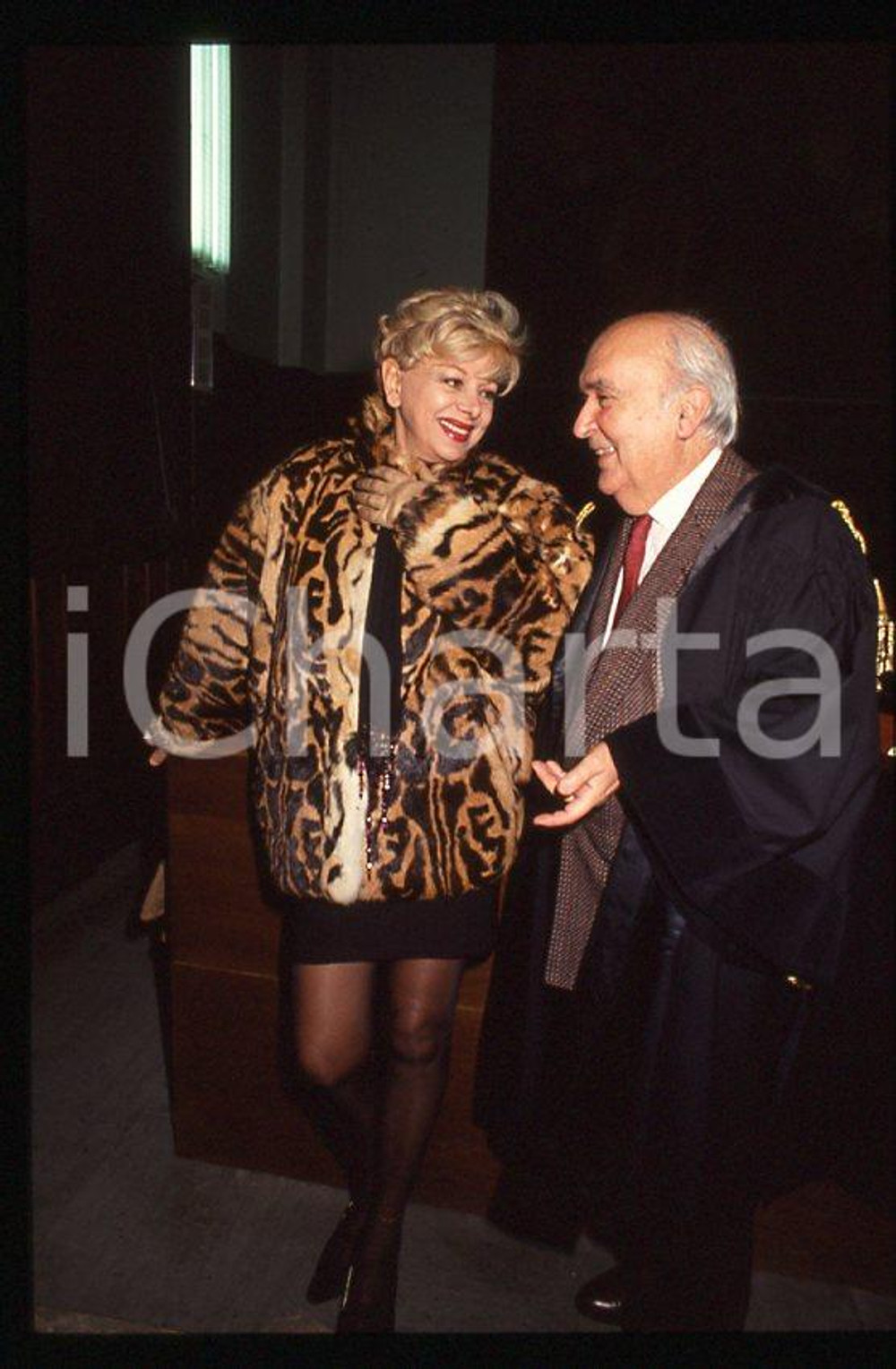 Fotografia d epoca originale Sandra MILO Armando CILLARIO Tribunale di MILANO 1995 ca 35mm vintage slide 13 1