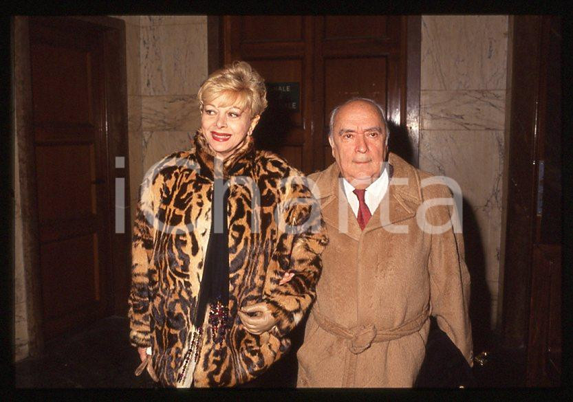 Fotografia d epoca originale Sandra MILO Armando CILLARIO Tribunale di MILANO 1995 ca 35mm vintage slide 18 1