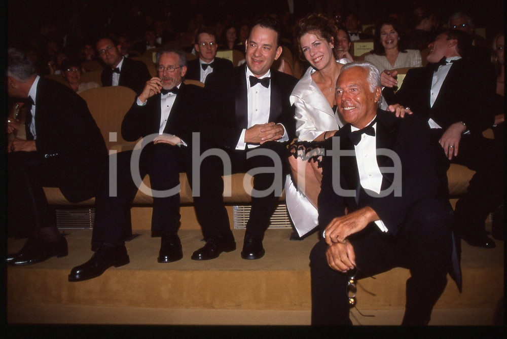 Fotografia d epoca originale Tom HANKS Giorgio ARMANI Steven SPIELBERG  VENEZIA 1998 35 mm vintage slide 1