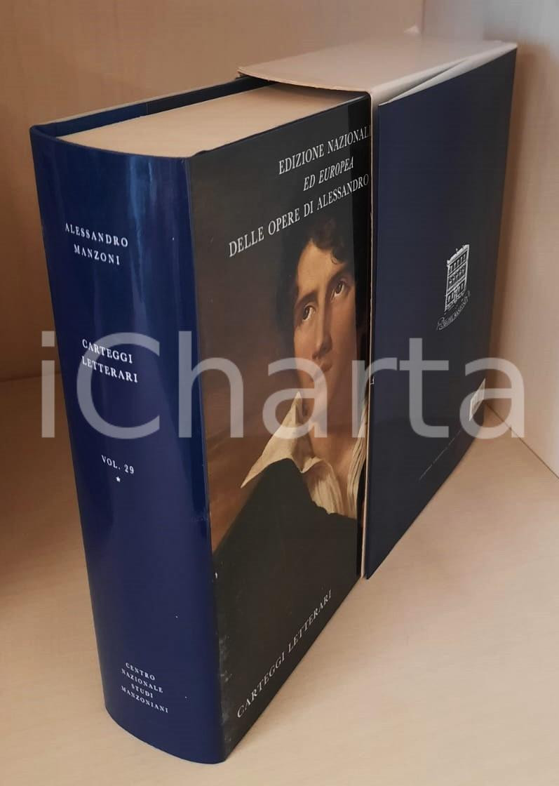 2010 Alessandro MANZONI Carteggi letterari - Vol. 29 tomo I *Ed. Nazionale (4)  Legatura in tela blu, logo "Casa del Manzoni" in oro al centro del piatto, sovraccoperta illustrata, cofanetto in cartoncino.Composizione dei testi nella versione VAL del carattere Baskerville, realizzato nella Stamperia Valdonega di Verona.PAGINE: 684EDITORE: Centro Nazionale Studi Manzoniani - Milano GOOD/buono minima sbrecciatura al cofanetto Formato: 22x14 cm originale e autentica 1