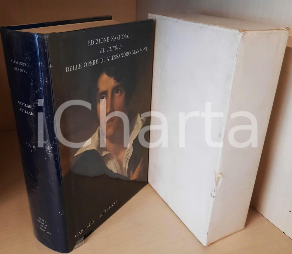2010 Alessandro MANZONI Carteggi letterari - Vol. 29 tomo I *Ed. Nazionale (10)  Legatura in tela blu, logo "Casa del Manzoni" in oro al centro del piatto, sovraccoperta illustrata, cofanetto in cartoncino.Composizione dei testi nella versione VAL del carattere Baskerville, realizzato nella Stamperia Valdonega di Verona.PAGINE: 684EDITORE: Centro Nazionale Studi Manzoniani - Milano FAIR/discreto volume intonso, ma piccoli strappi alla sovraccoperta in acetato, con danni da umidità; piegature e sbrecciature al cofanetto Formato: 22x14 cm originale e autentica 1