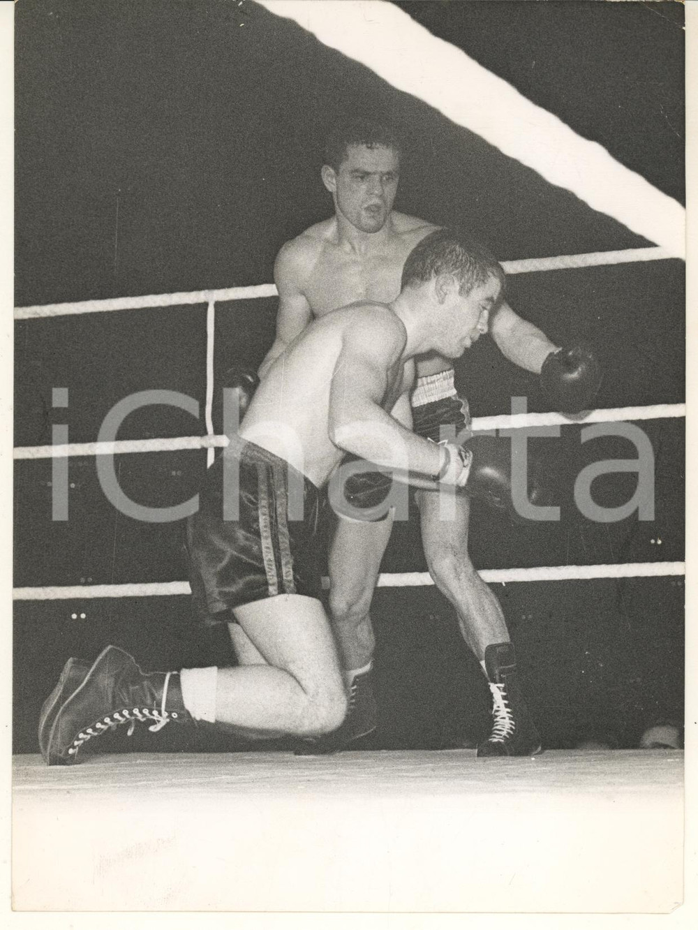 Fotografia d epoca originale 1960 WEMBLEY ARENA Bantamweight Championship Freddie GILROY Alphonse HALIMI Foto 1