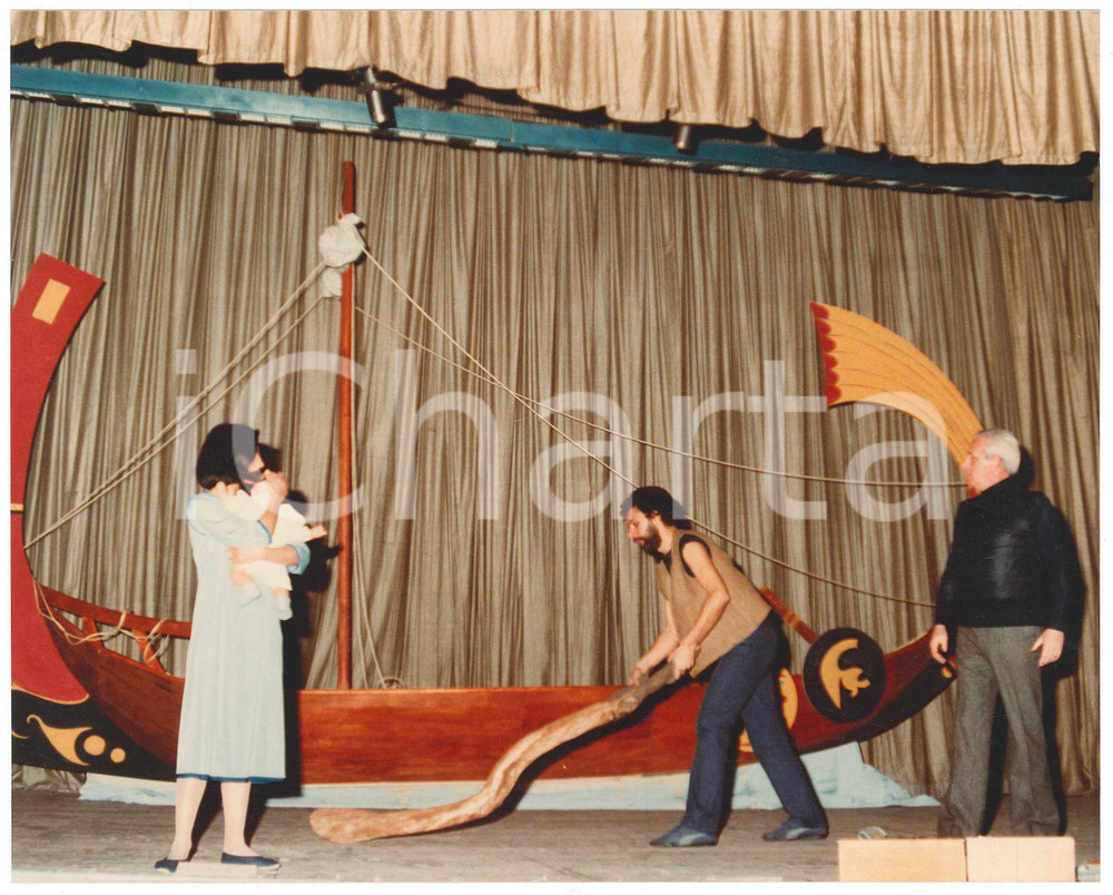 Fotografia d epoca originale 1983/84 TEATRO GRUPPO PALCOSCENICO Saronno  Itaca, Itaca Foto di scena 15 1