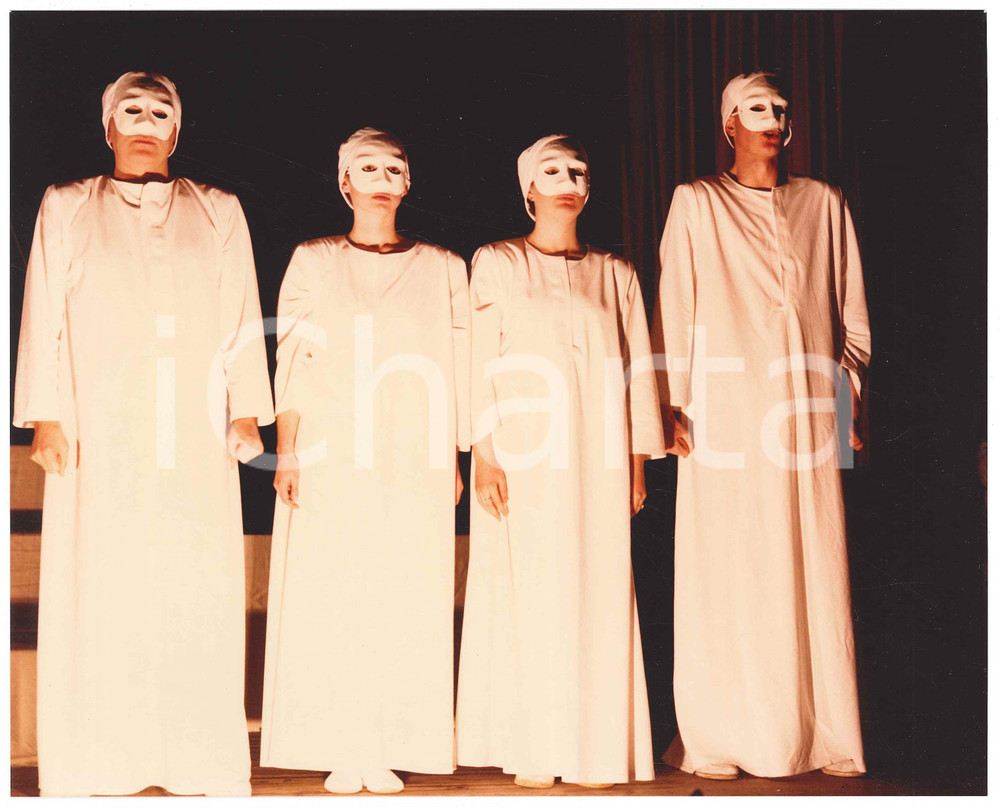 Fotografia d epoca originale 1986 TEATRO GRUPPO PALCOSCENICO Saronno  Via Crucis Foto di scena 8 1