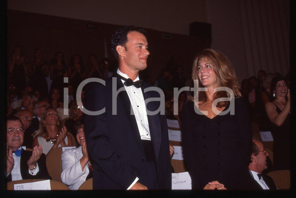 Fotografia d epoca originale Tom HANKS e Rita WILSON  FESTIVAL CINEMA CANNES 1995 ca 35 mm vintage slide 27 1