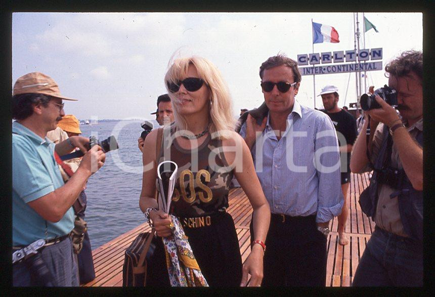 Fotografia d epoca originale Amanda LEAR  CANNES Carlton Intercontinental 1995  35 mm vintage slide 2 1