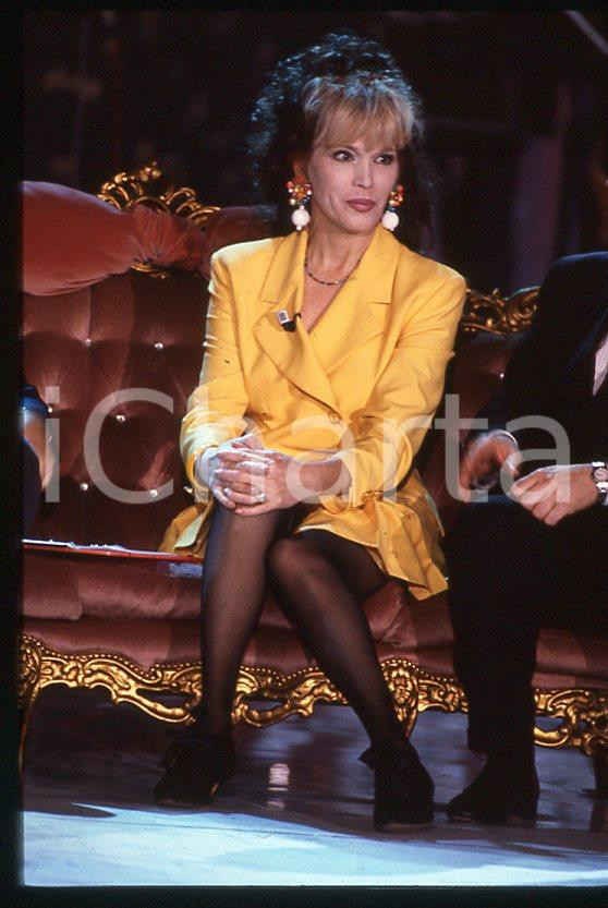 Fotografia d epoca originale Amanda LEAR 1985 ca  35 mm vintage slide 3 1