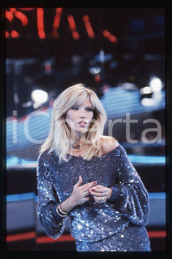 Fotografia d epoca originale Amanda LEAR a Premiatissima 1983  35 mm vintage slide 11 1