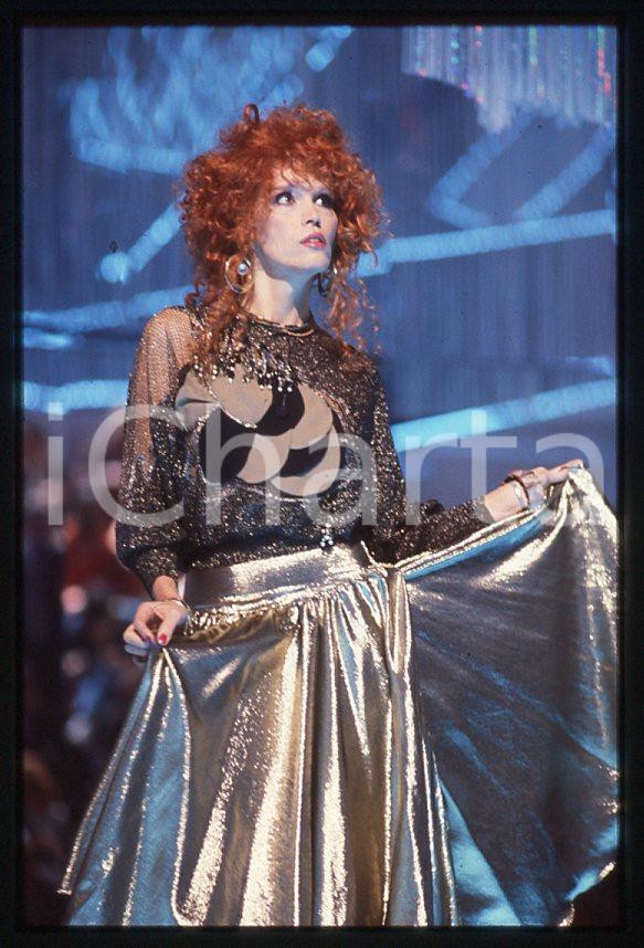 Fotografia d epoca originale Amanda LEAR a Premiatissima 1983  35 mm vintage slide 21 1