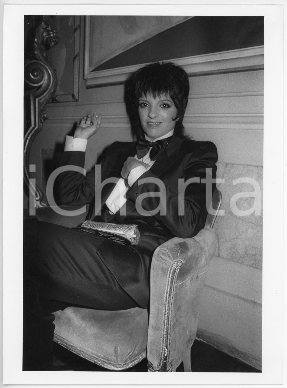 Fotografia d epoca originale 1990 ca MILANO ? Liza MINNELLI Ritratto della cantante  Foto 18x24 cm 1