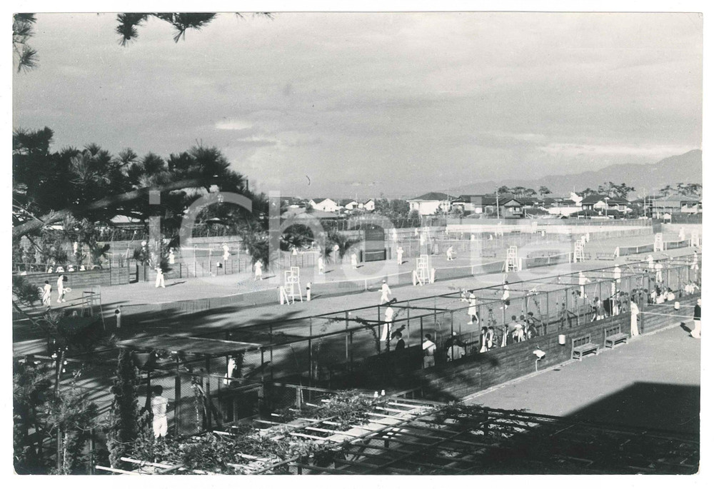 1940 ca JAPAN - SPORT - KOSHIEN Tennis Club *Photo 22x15 cm Fotografia d'epoca.  GOOD/buono ma piccole piegature angolari Formato: 22x14 cm originale e autentica 1