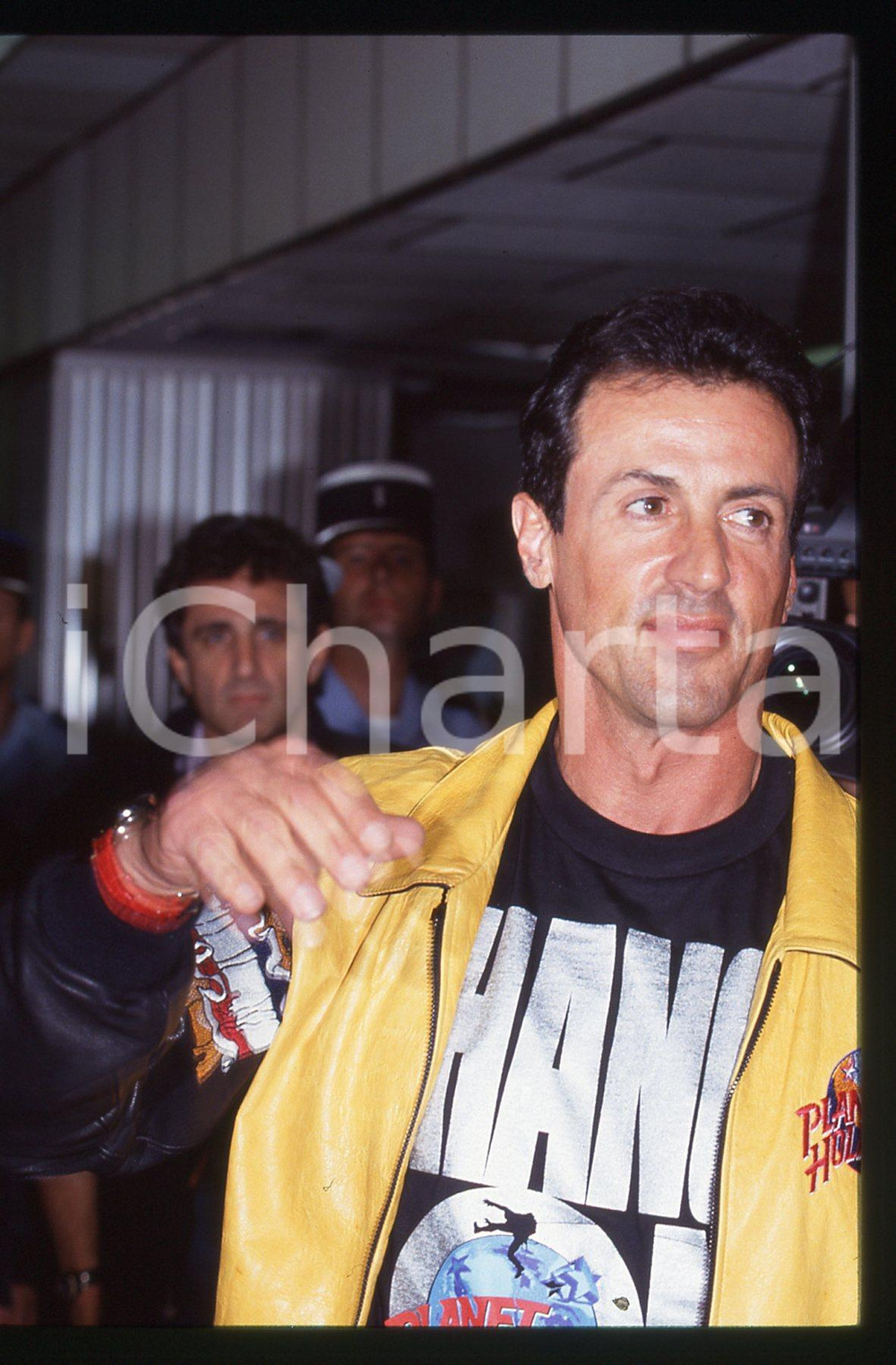 Fotografia d epoca originale Sylvester STALLONE  PLANET HOLLYWOOD LONDON 1993 35 mm vintage slide 7 1