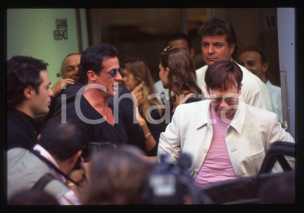 Fotografia d epoca originale Sylvester STALLONE Elton JOHN Andrea WIESER  MILANO 1994 35 mm vintage slide 1