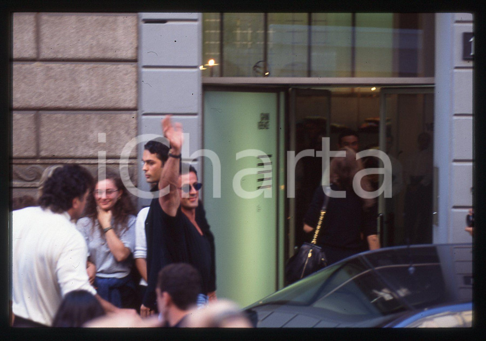 Fotografia d epoca originale Sylvester STALLONE ed Andrea WIESER  MILANO 1994 35 mm vintage slide 31 1