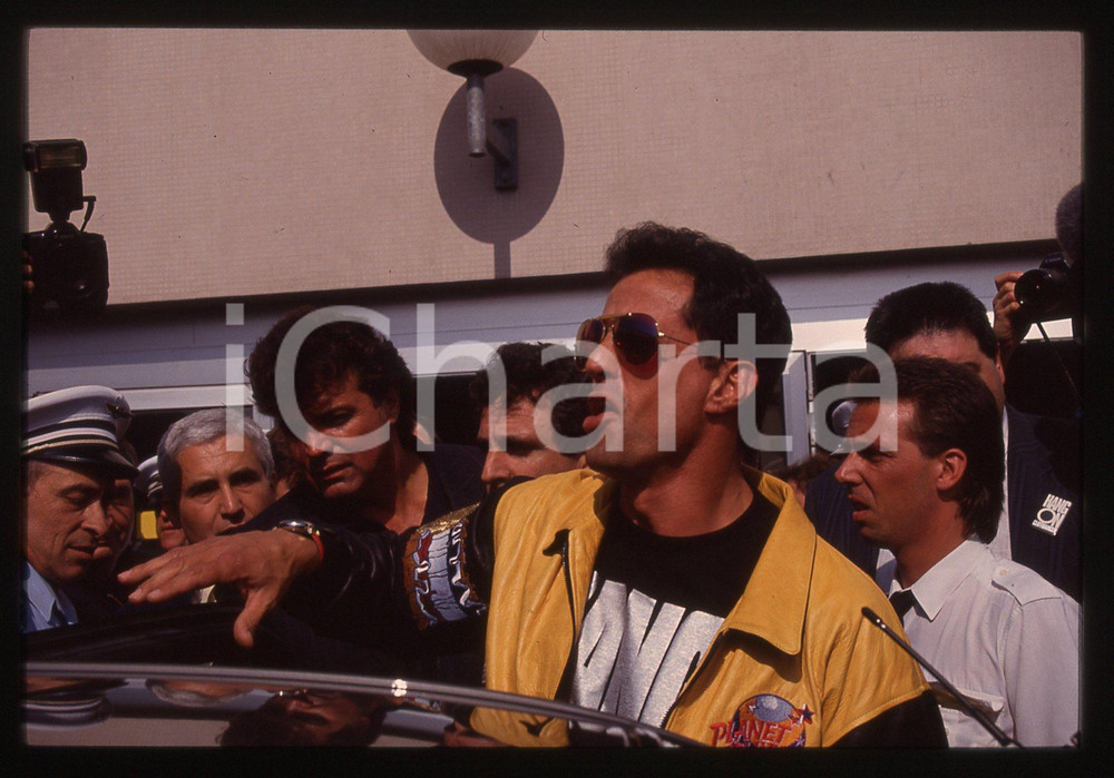 Fotografia d epoca originale Sylvester STALLONE  PLANET HOLLYWOOD LONDRA 1993 35 mm vintage slide 28 1
