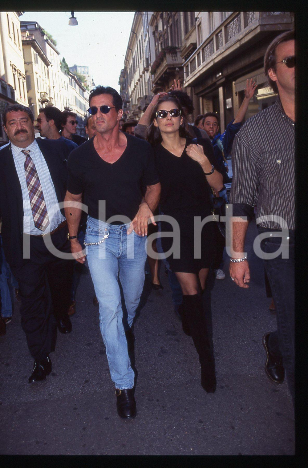 Fotografia d epoca originale Sylvester STALLONE ed Andrea WIESER  MILANO 1994 35 mm vintage slide 47 1