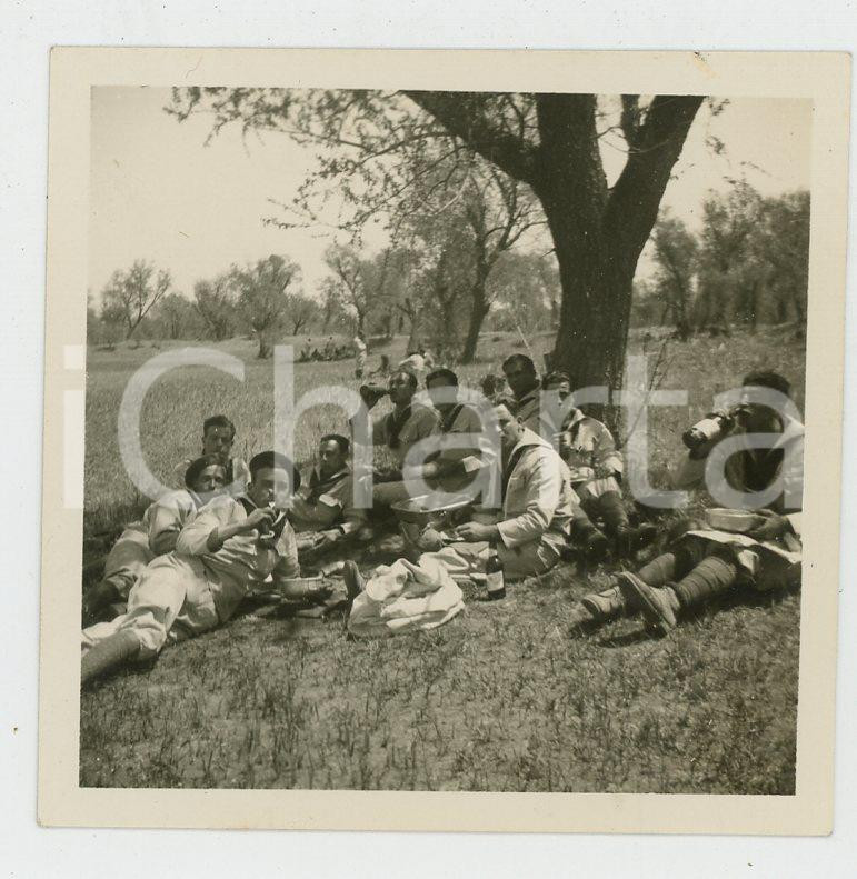 1935 ca CINA TIENTSIN Leoni di SAN MARCO - Libera uscita *Foto (2) Fotografia d'epoca.  Lievi smussature angolari Formato: 6x6 originale e autentica 1